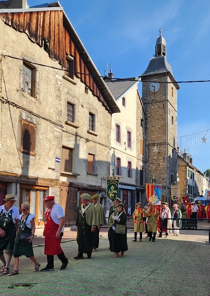 15 aout defile 18 