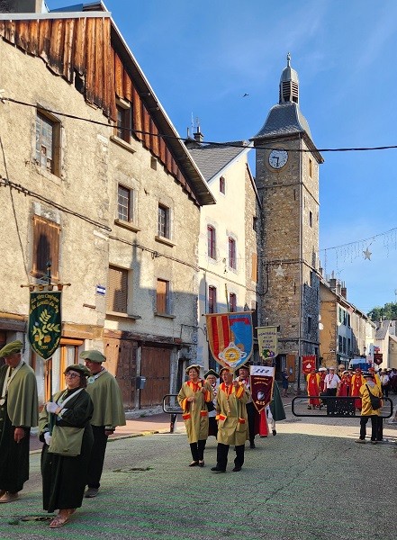 15 aout defile 20 