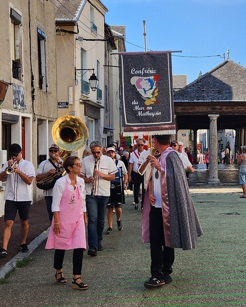 15 aout defile 68 