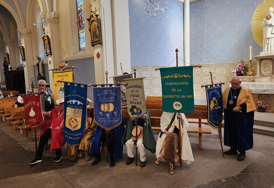 15 aout eglise 21 