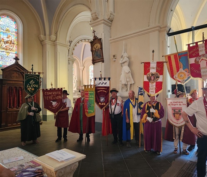 15 aout eglise 28 