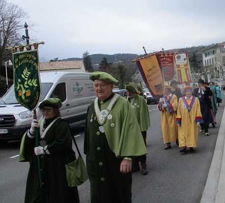 2 defile 18 1