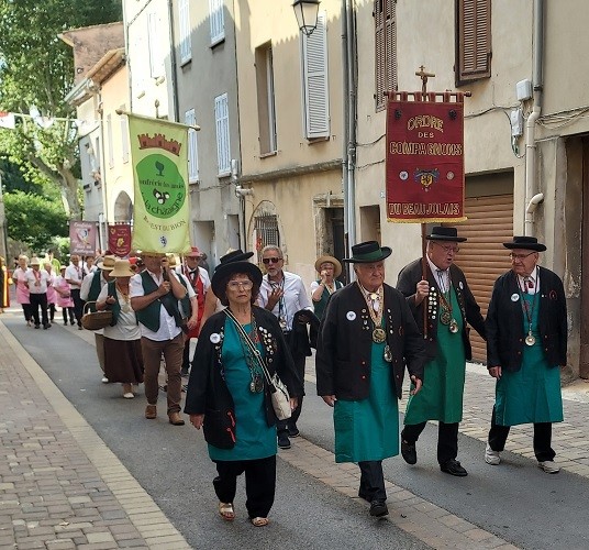 2 le defile 12 1