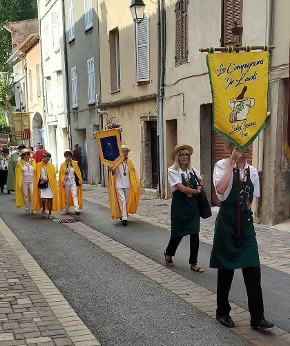2 le defile 19 1