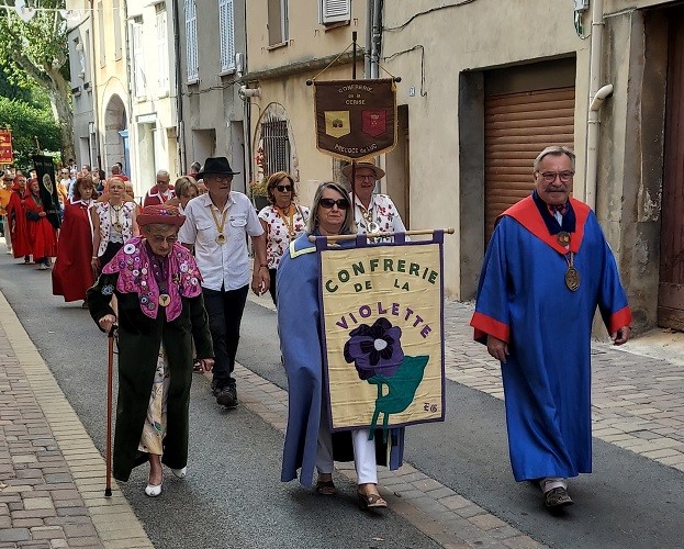2 le defile 7 1