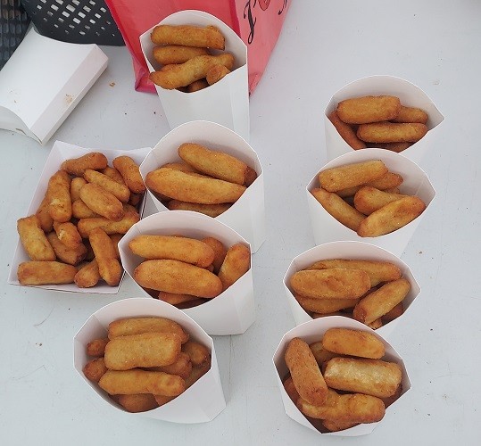 2 le stand de la confrerie 5 