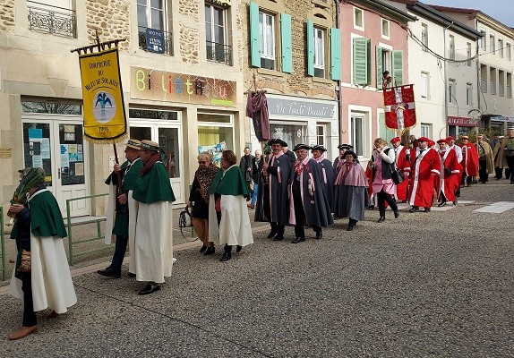 2 truffe noire de la drome defile 33 