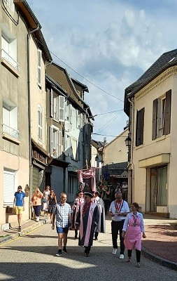 3 defile 31 