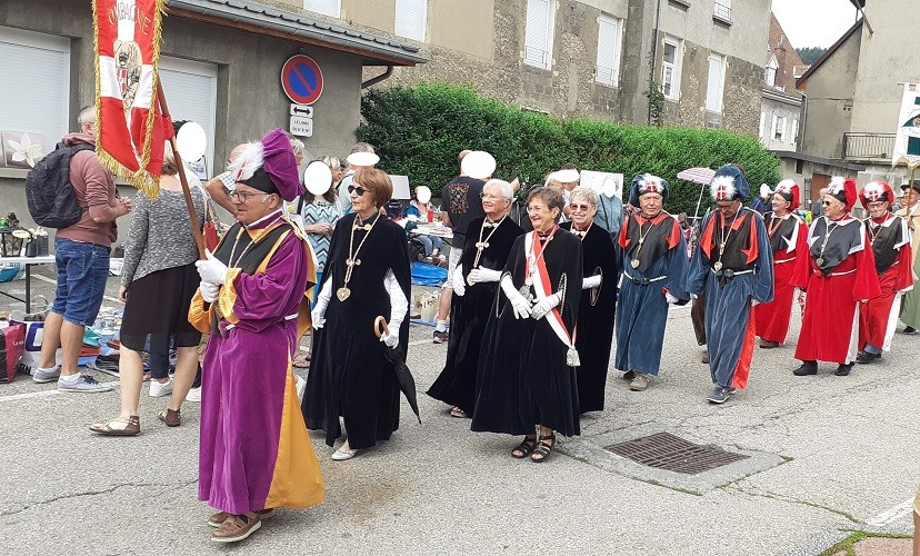 4 defile des confreries 16 