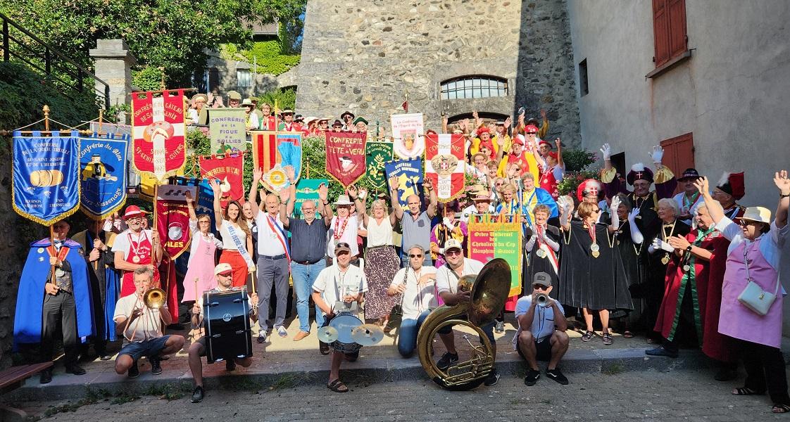15 aout defile 65 avec musique